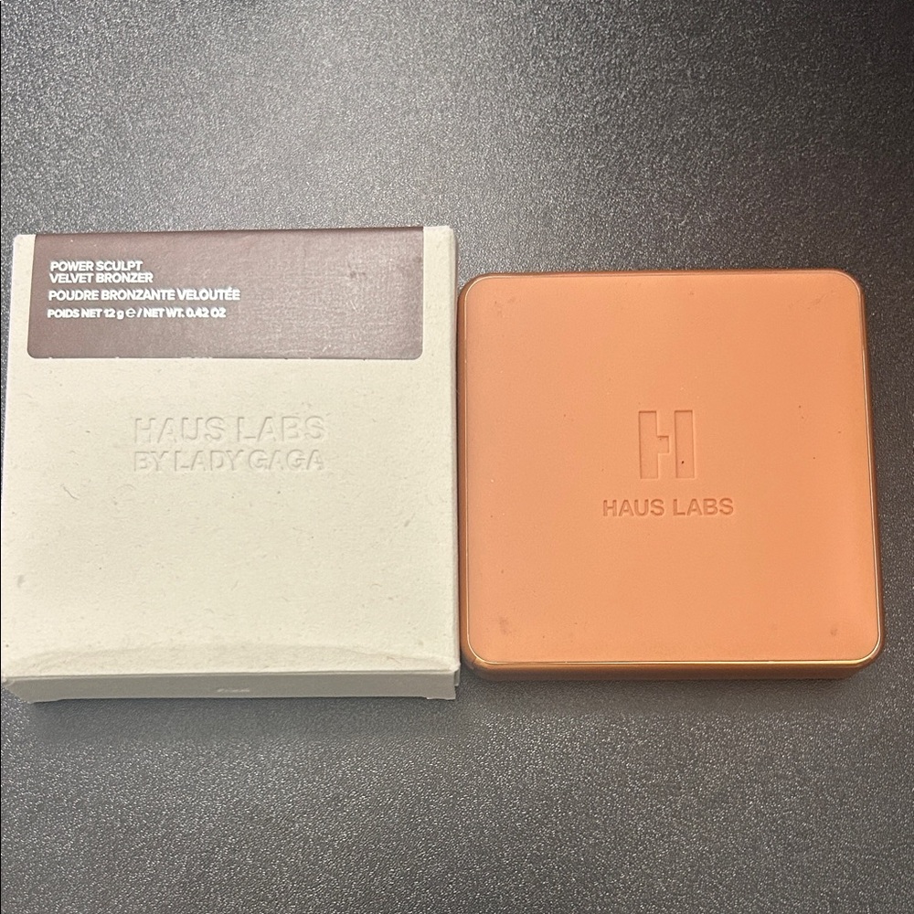 Haus Labs Velvet Bronzer - Deep Level 10